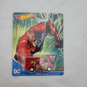 Hot Wheels Premium DC The Flash Combat Medic